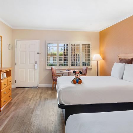 Anaheim Islander Inn And Suites Near Park And Convention Center Экстерьер фото