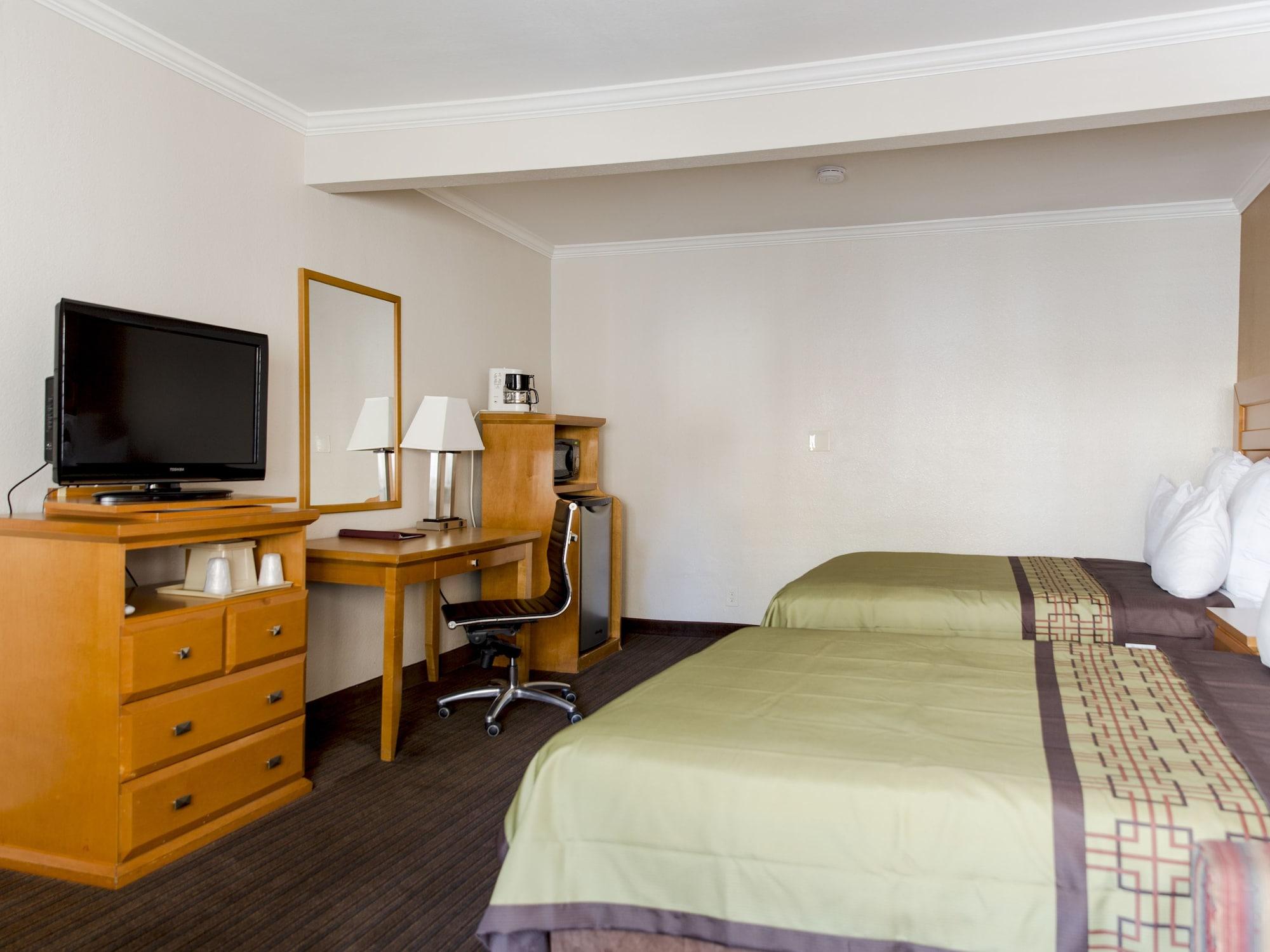 Anaheim Islander Inn And Suites Near Park And Convention Center Экстерьер фото