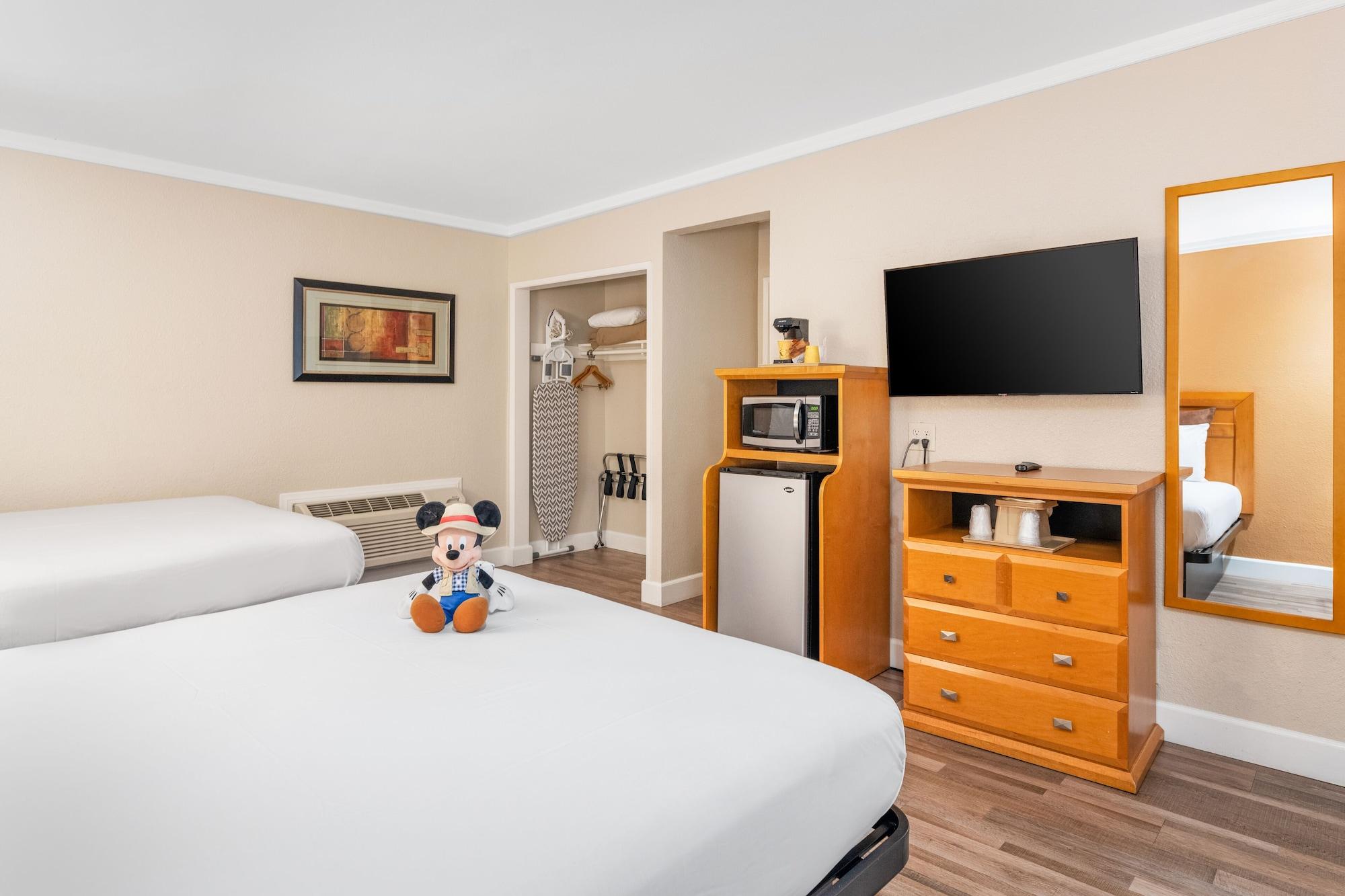 Anaheim Islander Inn And Suites Near Park And Convention Center Экстерьер фото