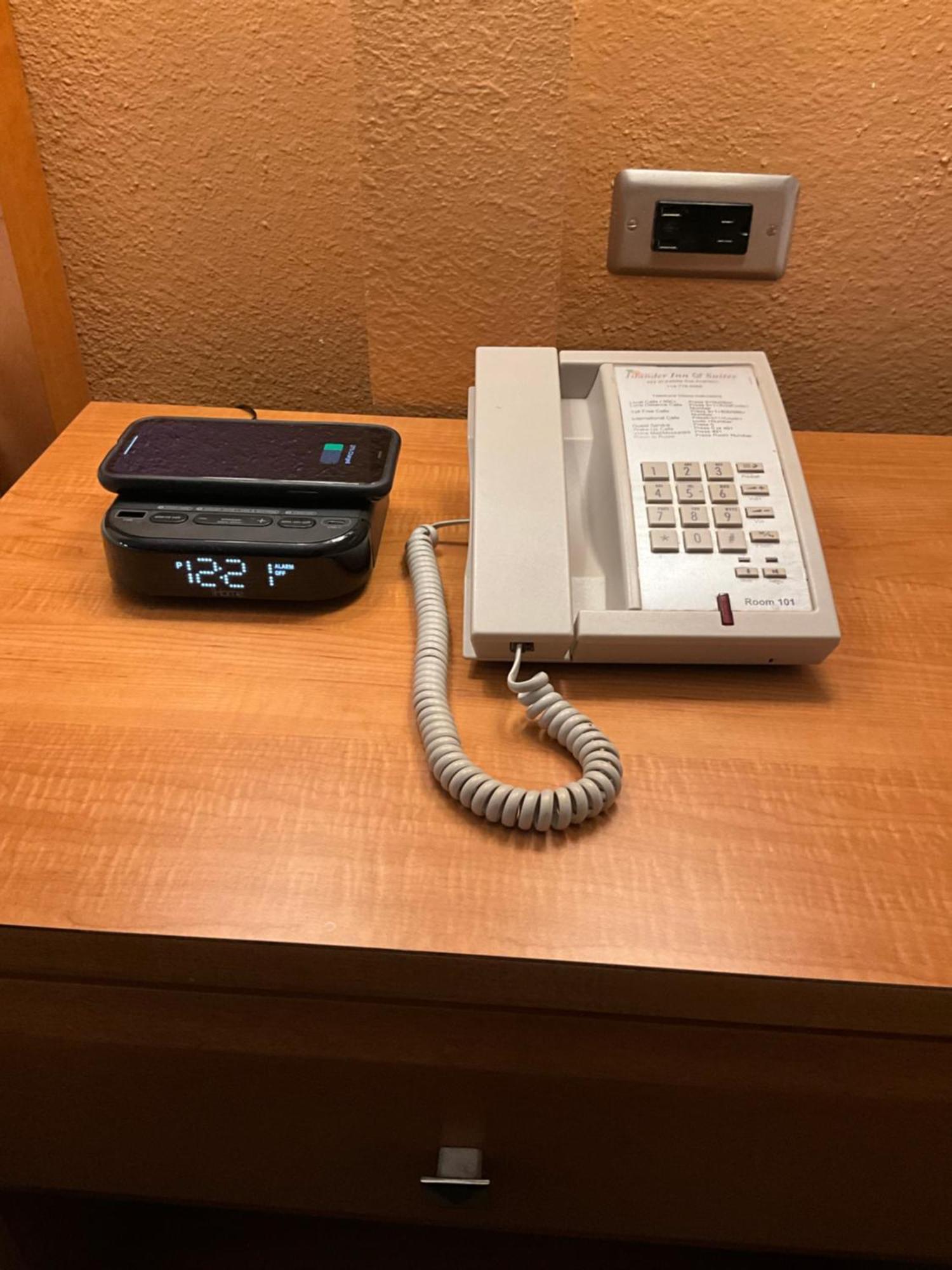 Anaheim Islander Inn And Suites Near Park And Convention Center Экстерьер фото