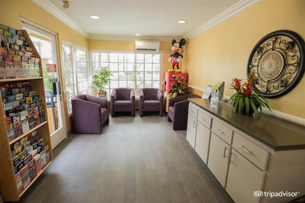 Anaheim Islander Inn And Suites Near Park And Convention Center Интерьер фото