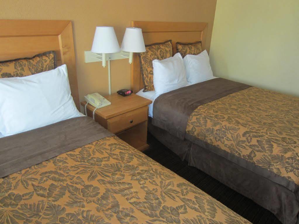Anaheim Islander Inn And Suites Near Park And Convention Center Экстерьер фото